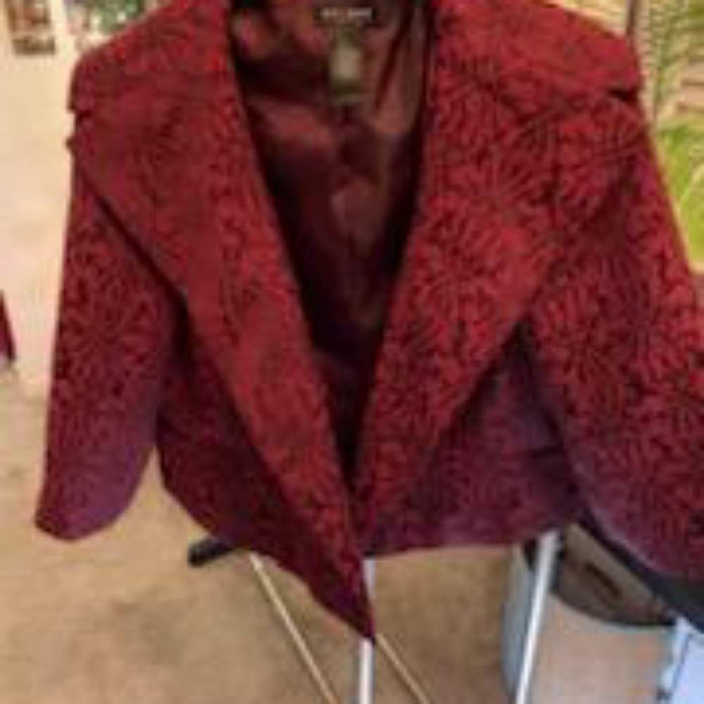 Maroon Liz Claibourne blazer